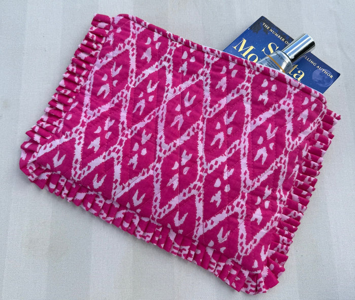 Frilled Summer Pouch