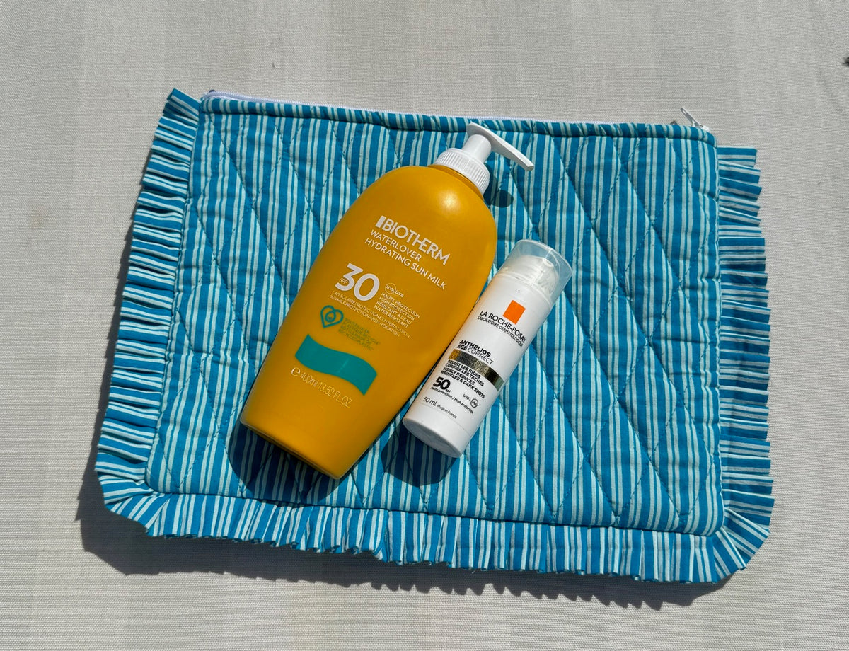 Frilled Summer Pouch