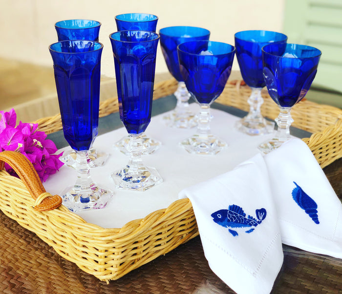 Wine Glasses & Flutes image 0