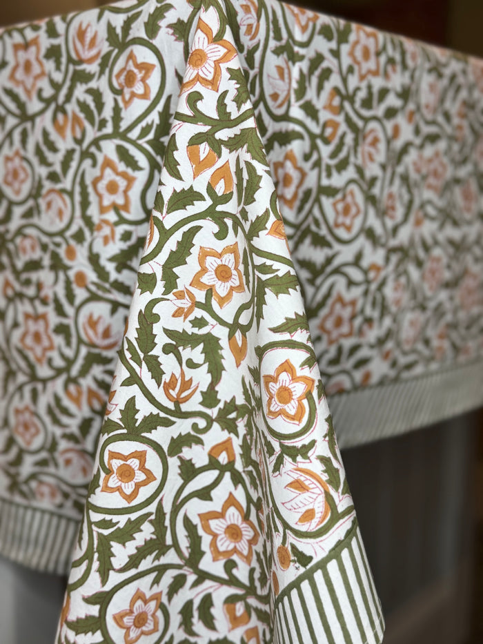 The Claudia Tablecloth