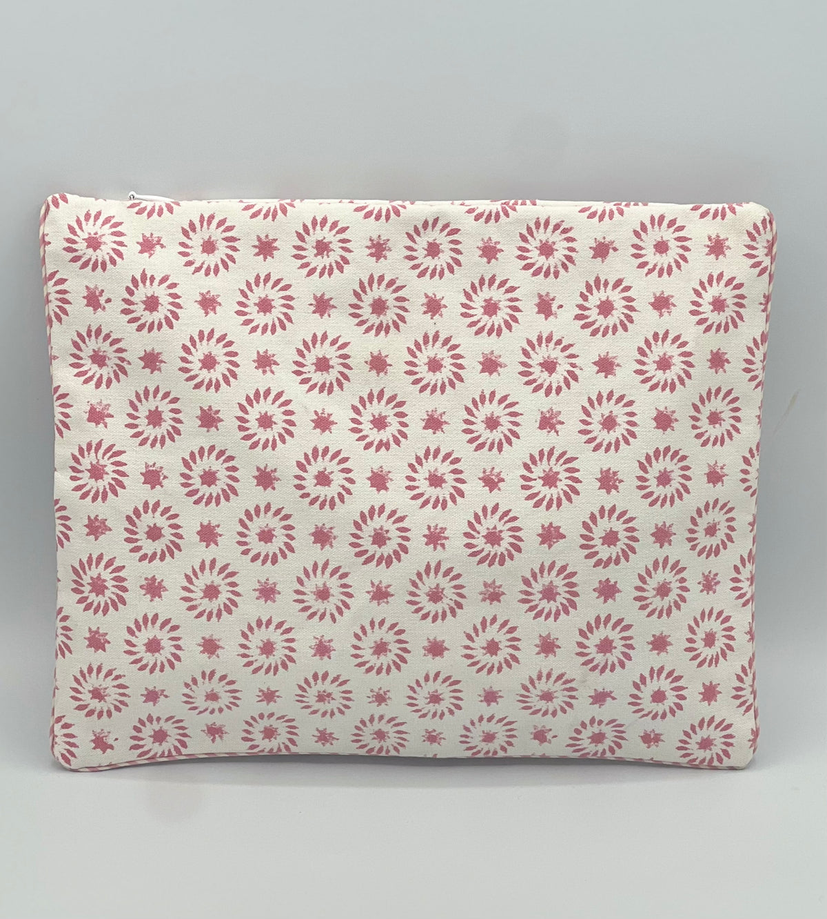 The Summer Pouch