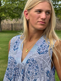 The Sleeveless Jessica Katan