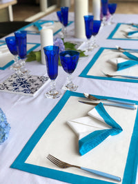 Wine Glasses & Flutes image 2